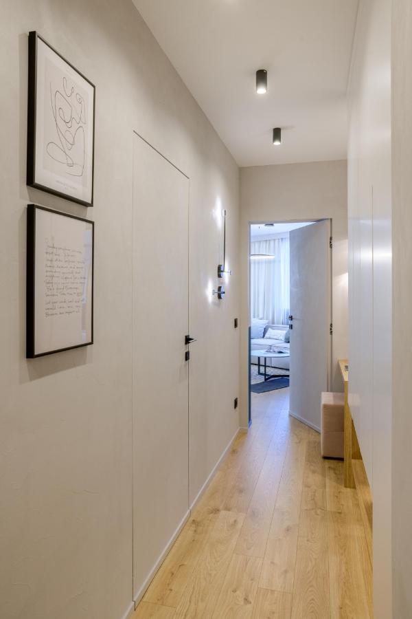 Апартамент Жасмин С Частен Гараж - Jasmin Apartment With Private Garage Varna Exterior foto